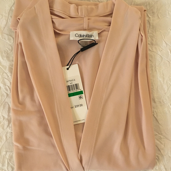 NWT Calvin Klein Pleated V-Neck Suit Shell, size L - Picture 7 of 8